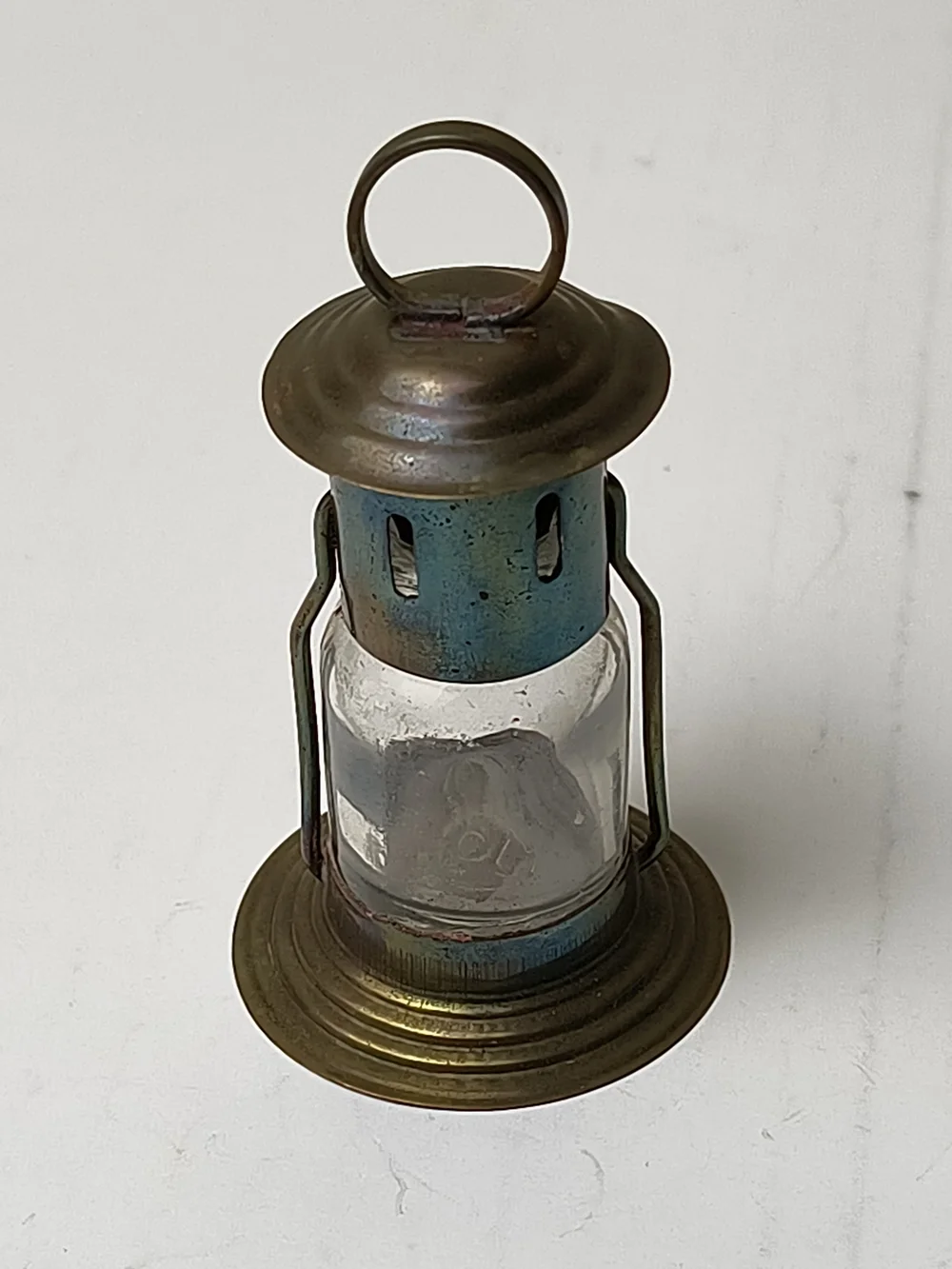 Vintage Brass-Style Mini Lantern Home Accent - Miniature Dollhouse